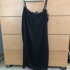 Hollister satin spaghetti strap dress w/lace